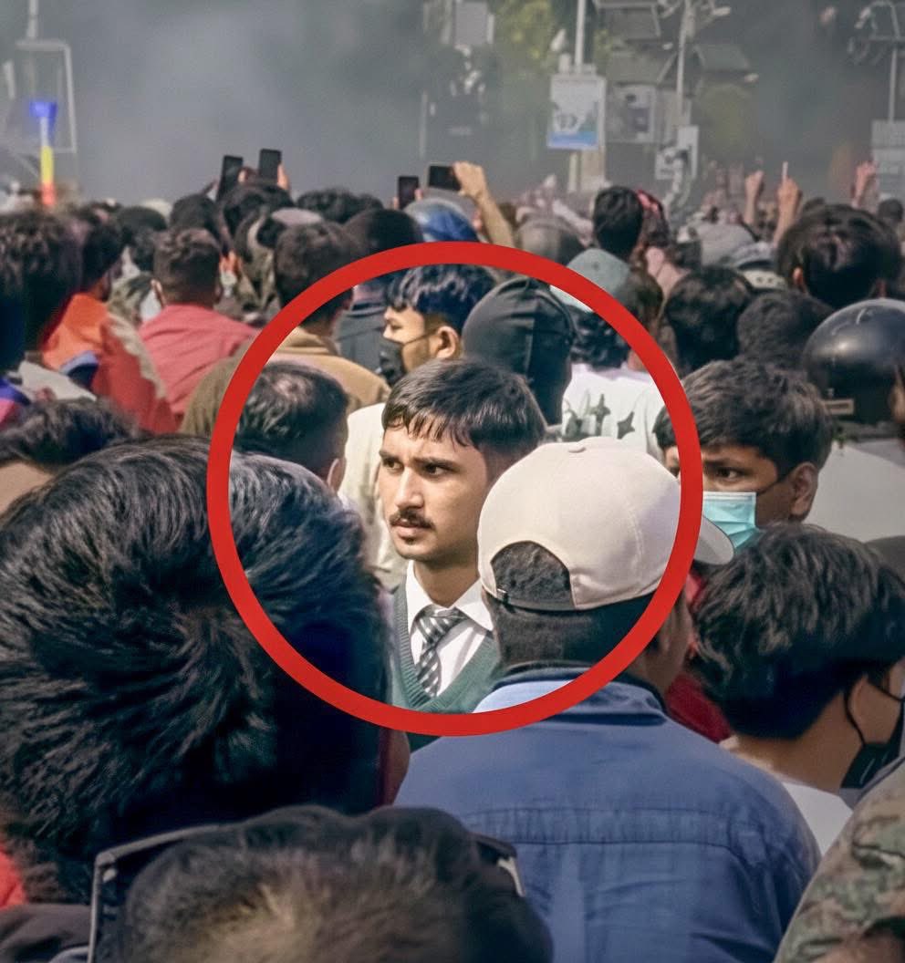 यस पालीको मत,
Shreeyam को बुबा बनेर दिनु
सहिदहरूको सूचीको पहिलो नम्बरमा 
आफ्नै छोराको नाम पढ्ने त्यो बुबा बनेर दिनु।

यस पालीको मत,
Shreeyam की आमा बनेर दिनु
छोरा अब कहिल्यै फर्केर नआउने सत्यलाई
आँसु झार्दै पनि स्वीकार्न नसक्ने त्यो आमा बनेर दिनु।🥹🥲