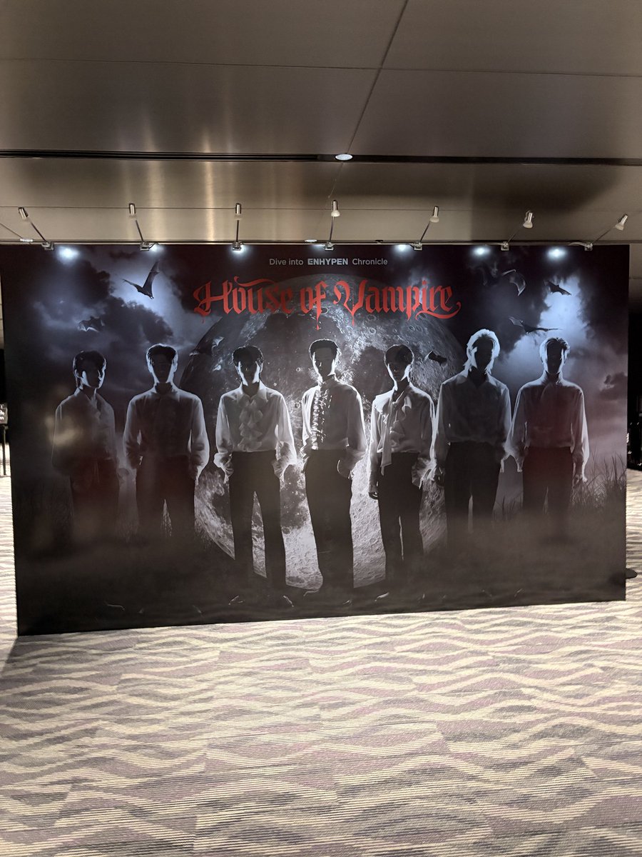 せきや tweet media