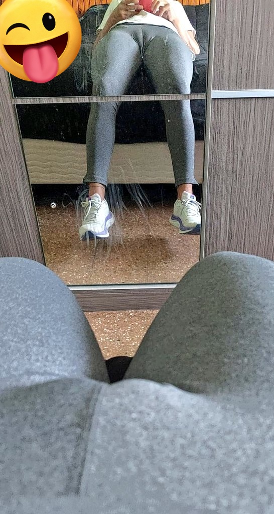 Caroseanima78's tweet photo. #cameltoe #leggingslover #leggings #calzas #sapo https://t.co/2HkGd4nMR4