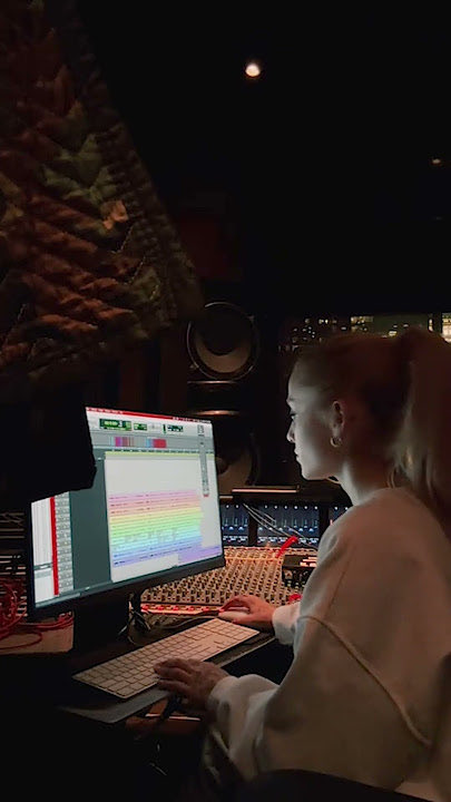 The Life of a Showman 🇮🇳 🇮🇷 tweet media