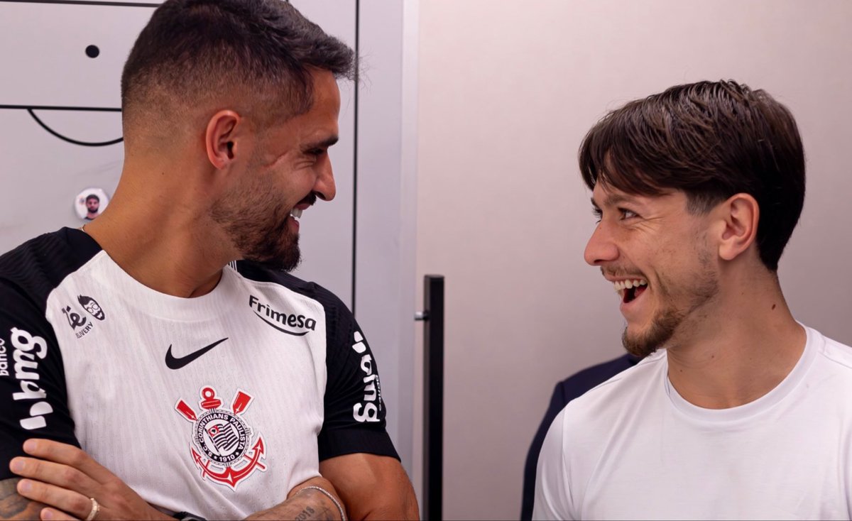 SccpCavalinho's tweet photo. ACONTECEU UM NEGÓCIO CHATOOOOOO NO MARACA KKKKKKKKKKKKKKKKKKKKKKKKKKKKKKKKKKKKKKKKKKKKKKKKKKKKKKKKKKKKKKKKKKKKKKKKKKKKKKKKKKKKKKKKKKKKKKKKKK https://t.co/Lp6JwOFCtv