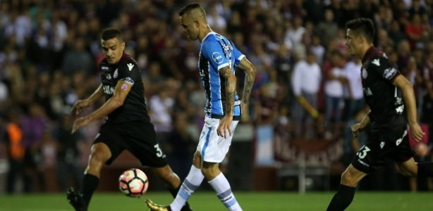 Chorume do Grêmio tweet media