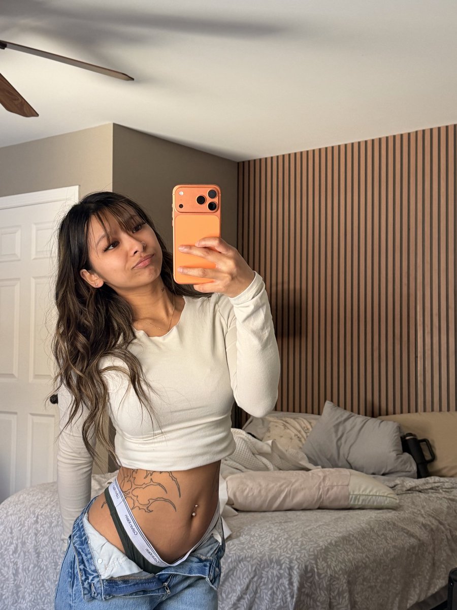 bri tweet media