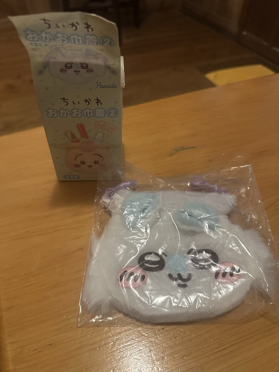 セブンに寄って目に入っちゃった☺️買って中身を開けてみたら… ｷｬ─(*ᵒ̴̶̷͈᷄ᗨᵒ̴̶̷͈᷅)─♡ 大好きな子が手元に来たぁ😍😍