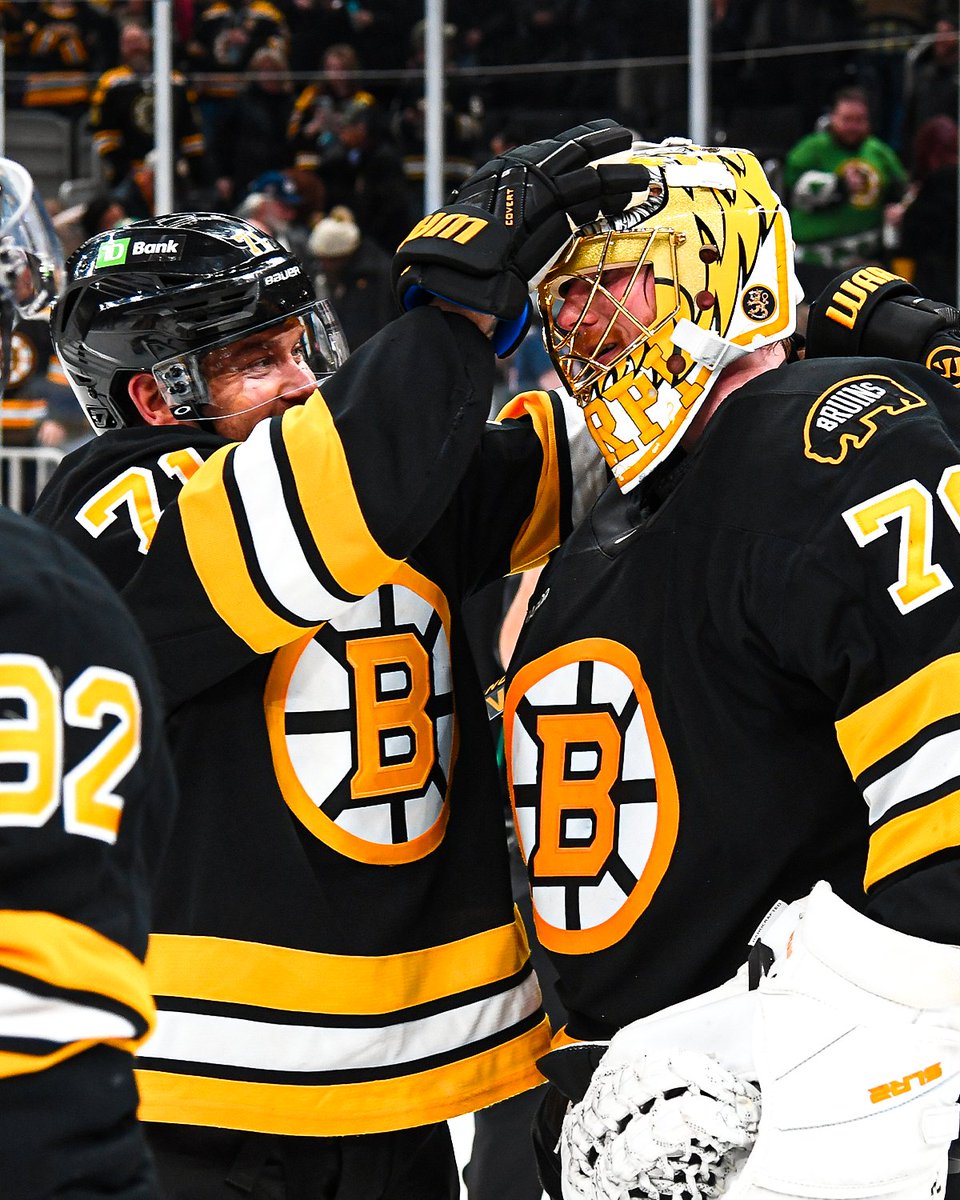 No place like home! 🏠

That's 10 wins in a row at home for the <a href="/NHLBruins/">Boston Bruins</a>!