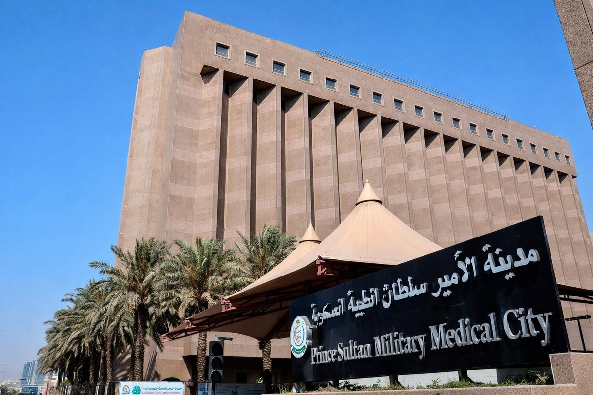 YourThamer's tweet photo. What a month in Neurosurgery grateful for the amazing opportunity.. till next time Riyadh 🧠✨ https://t.co/Fhv0FIFHnD