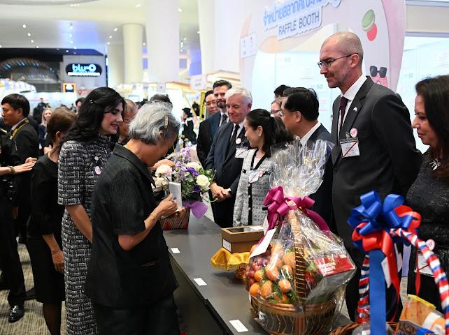 Czech Embassy Bangkok | สถานทูตเช็กในกรุงเทพฯ tweet media