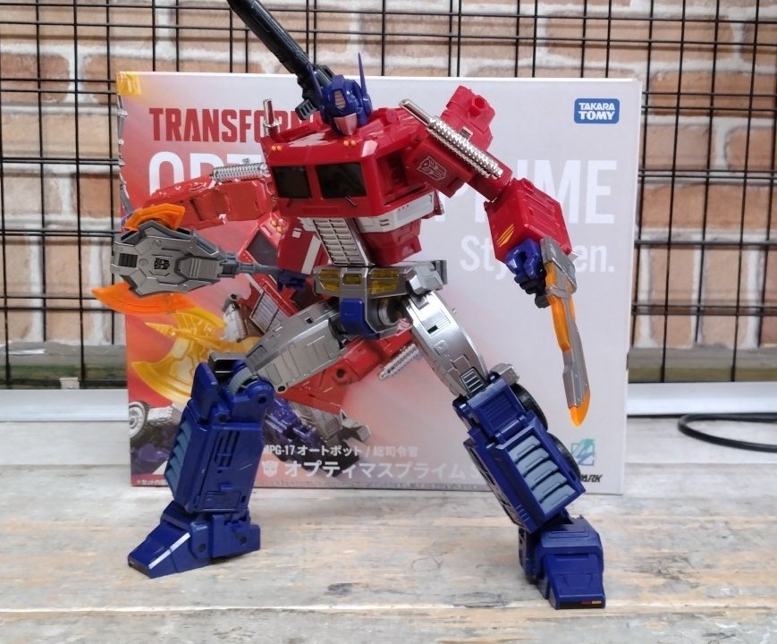 MPG-17 オプティマスプライム！ コンボイといいますか、オプティマスと