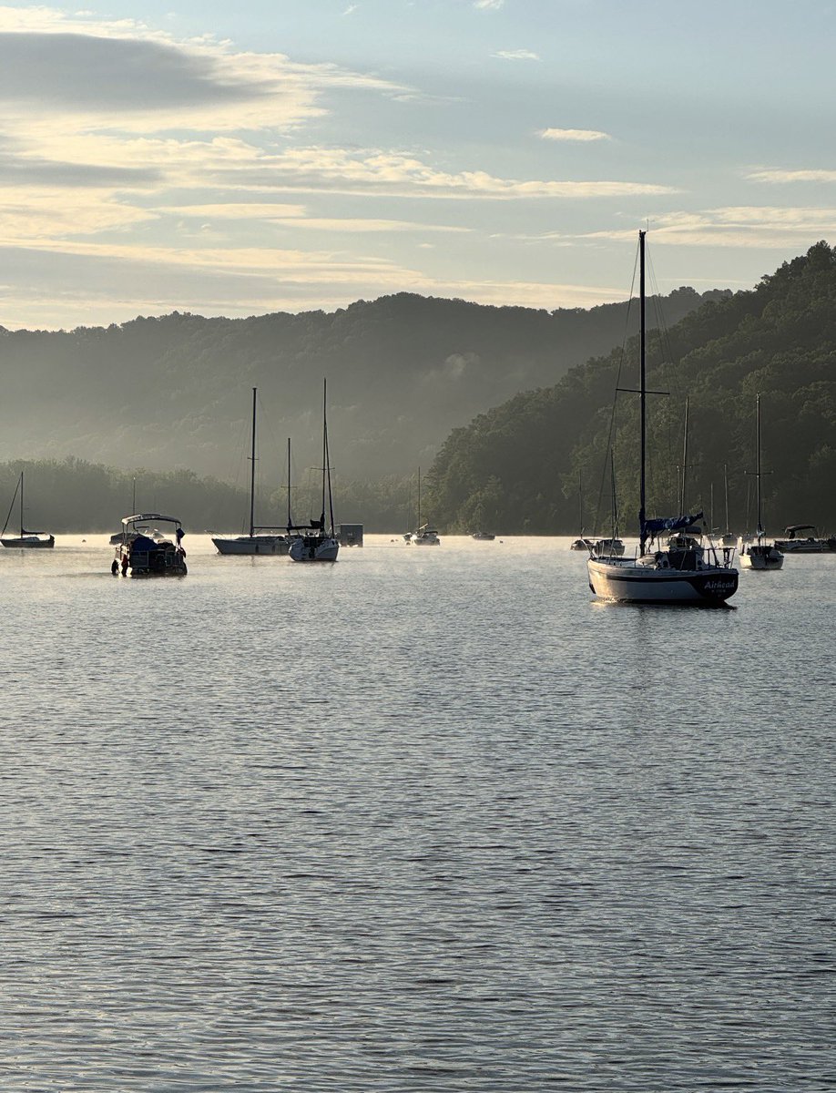 Boat_LIFE's tweet photo. Patiently waiting for spring… https://t.co/o9U1DIzcJ8