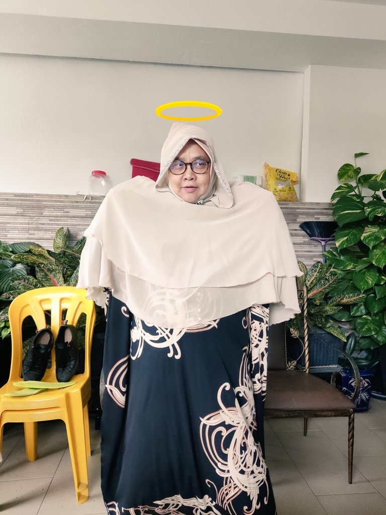Genap sebulan mak pergi, Rindunya lahai, tak sangka sedihnya akan mcm niey, Setiap pagi, atas motor mesti auto nangis. Al fatihah, Laila Joo Binti Abdullah
Semoga mak baik2 saja, rindu doa mak 😊 semoga ak terus kuat,
Takkan ada cinta yg lain ♥️
Yang benar- Buah hati mak ndhrql