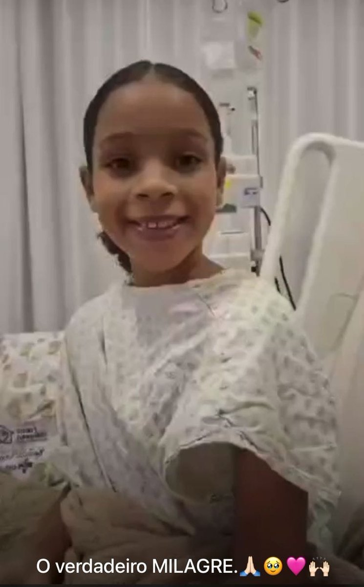 Menina que vou vítima de bale perdida durante uma invasão do Comando Vermelho nos prédios do São Carlos está fora de perigo um milagre.🙏🏻