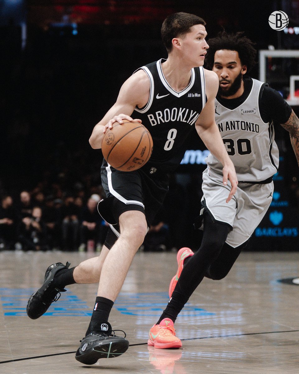 Career-high nine dimes for Egor tonight 🤝