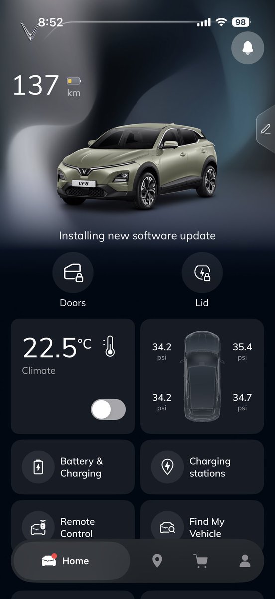 listenmsaying's tweet photo. Battery is 81% - App stuck at 30%… software was updated about a month ago and still app shows installing… https://t.co/98yvC1xraY