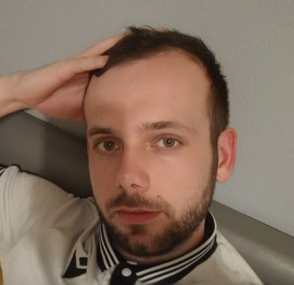 HotRealStr8Guys's tweet photo. Sean O’Brien, 27 - Sheffield, UK https://t.co/ZinduiZ6Gx