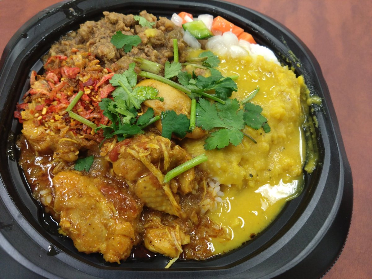 もともと関西では珍しいミャンマーカレーをアイデンティティにしてきた