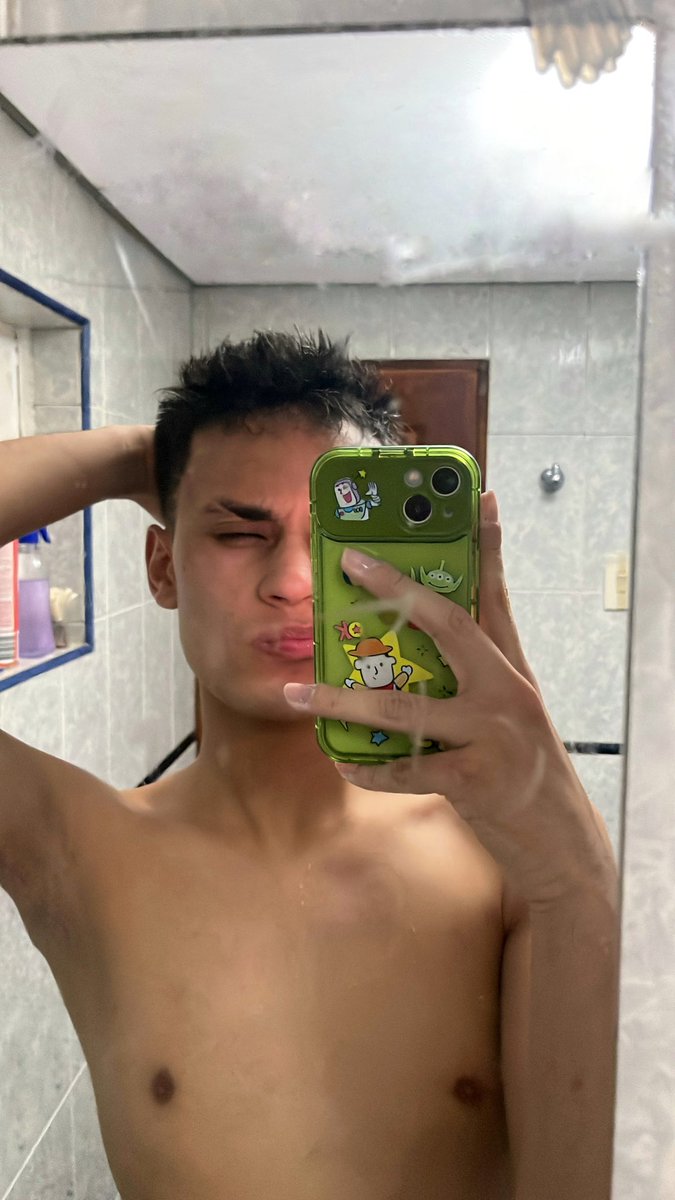 thony_elizalde's tweet photo. Bañadito, listo pa… 🔥 

Rt? ❤️‍🔥 https://t.co/IzRsgOWWMy