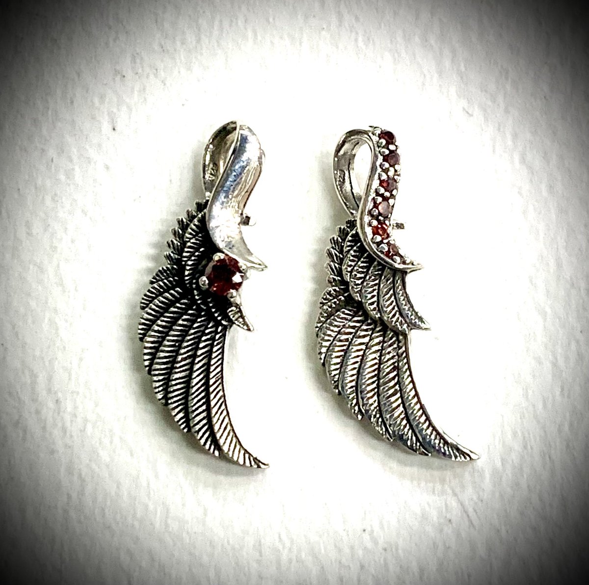 br0wnie |ワイヤー×天然石アクセサリー、一粒ピアスのお店 (@br0wnie7