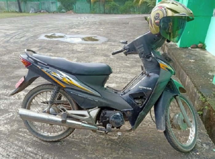 Dosen Kesayanganmu tweet media