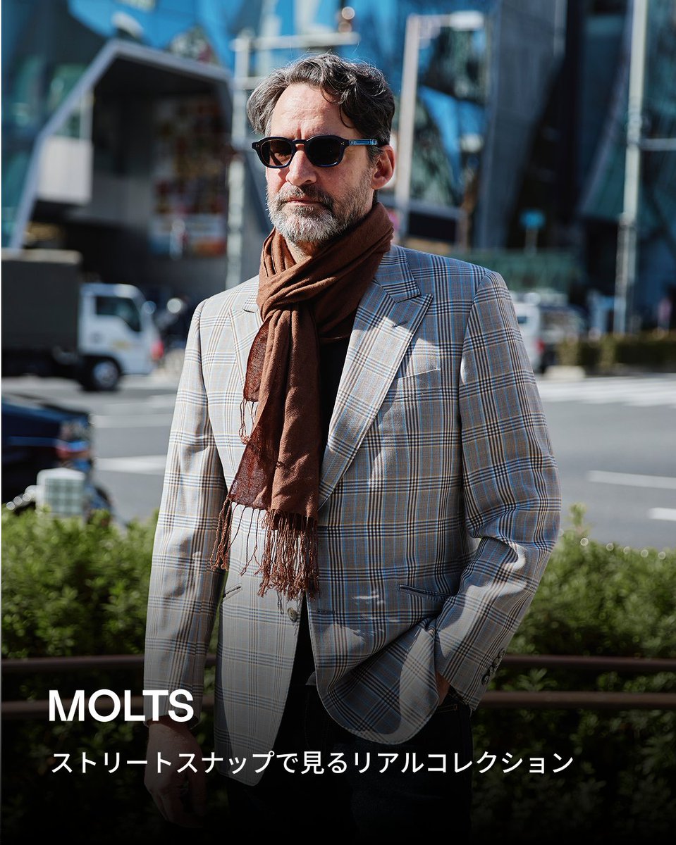 Molts_Japan's tweet photo. MOLTSでは、街で出会ったリアルなスタイルをご紹介しています。
スナップでは、ジュエリーやバッグなども順次公開予定です。その人らしさがにじむアイテムを、ぜひお楽しみに。
モデル:マッシモ・ビオンディさん / 俳優
#molts #ストリートスナップ #オメガ #シーマスタークロノストップ https://t.co/9tIGQpMJNE