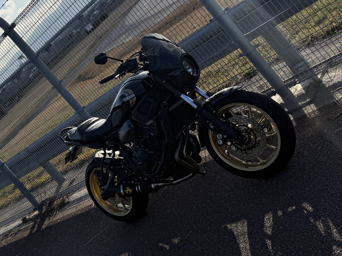 it_kooo's tweet photo. バイク乗ってねーな。というか乗る時間がない🥲新車購入3年と４ヶ月で6,000km行ってないんだぜ。みんなどんなもんなんやろ？ https://t.co/SRuUZ3f6Su