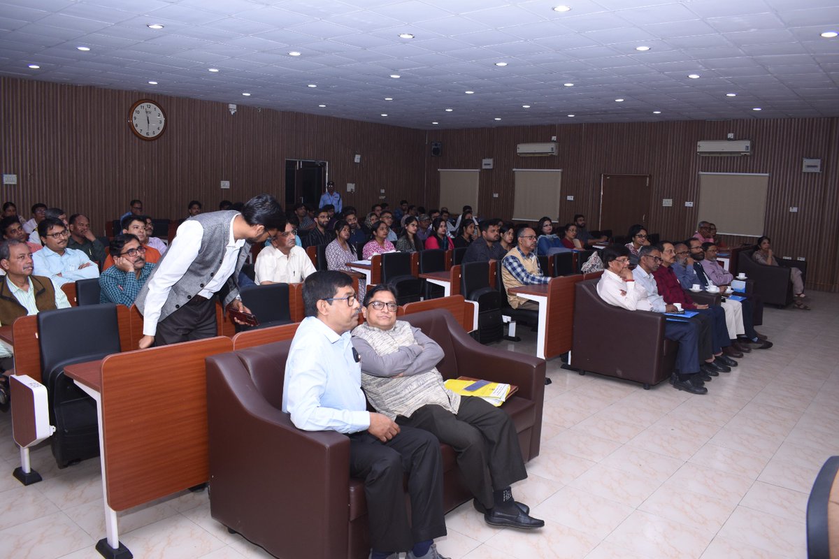wbuafsoffical's tweet photo. One-day seminar on “Understanding Intellectual Property Rights: From Innovation to Protection held on 19.02.2026 under ICAR National Professor Project on “Development of affordable technologies for burn wound management: Biological Waste to Wealth,”
#wbuafsofficial #ICAR #seminar https://t.co/B4qulgd7KF