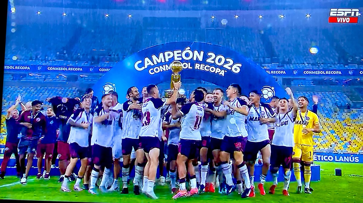 Digan lo que quieran pero el Chiqui Tapia siempre vuelve con COPAS pequeñas alegrías para los argentinos y hoy quedó demostrado que la calidad en el futbol no tiene nada que ver con el dinero. Un club de barrio se comió a un gigante  #NoALasSAD