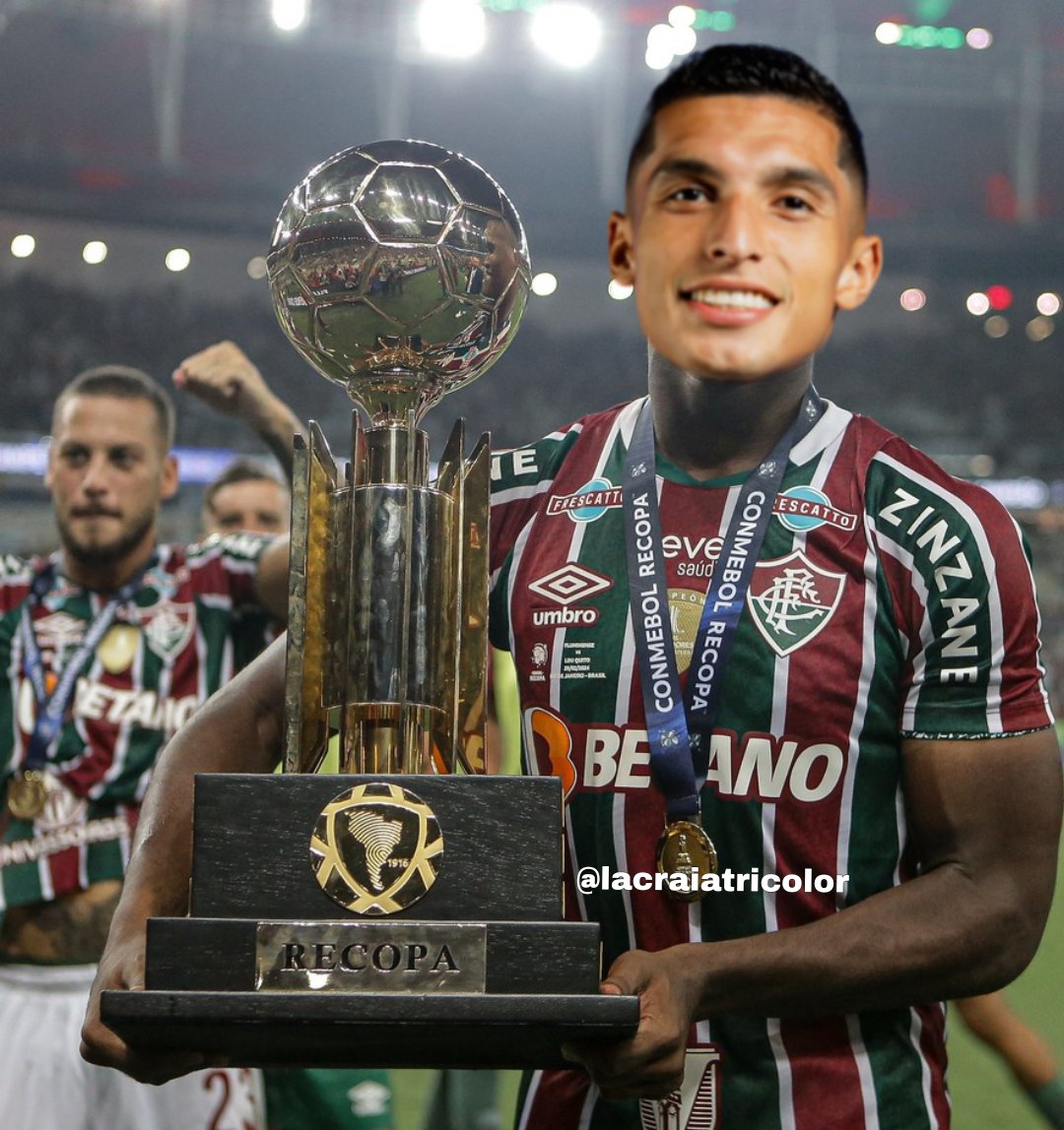 lacraiatricolor's tweet photo. Foi lindo quando Kevin Serna meteu 2 gols na LDU e copamos a Recopa no Maracanã. https://t.co/lLjsbueI5l