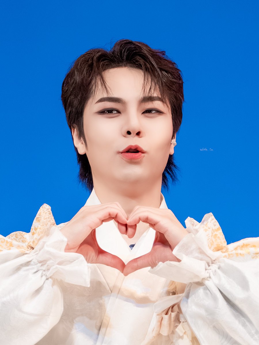 250624 창극 <베니스의 상인들> 재연
바사니오 역
💙🫶💕
#김수인 #바사니오 #베니스의상인들 #국립창극단 #Suin