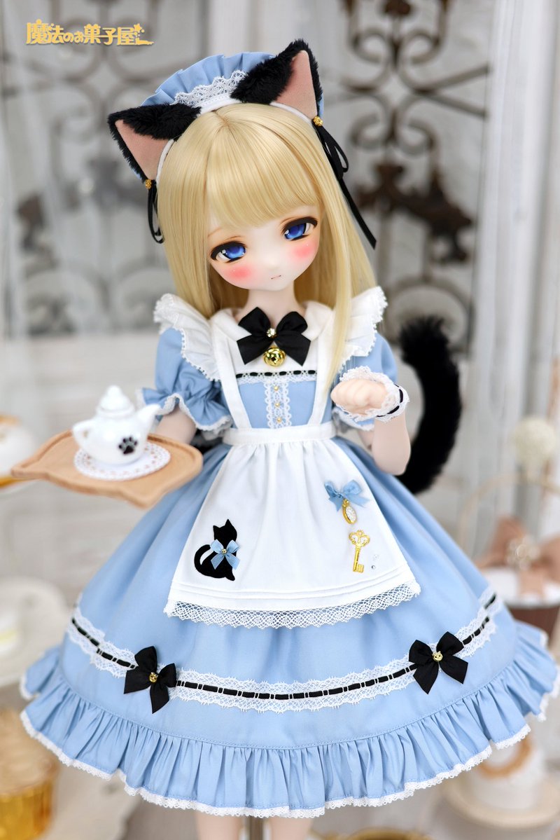 ニャンコのお茶会」 🫖おとぎの国のアリスをイメージにしたサックス