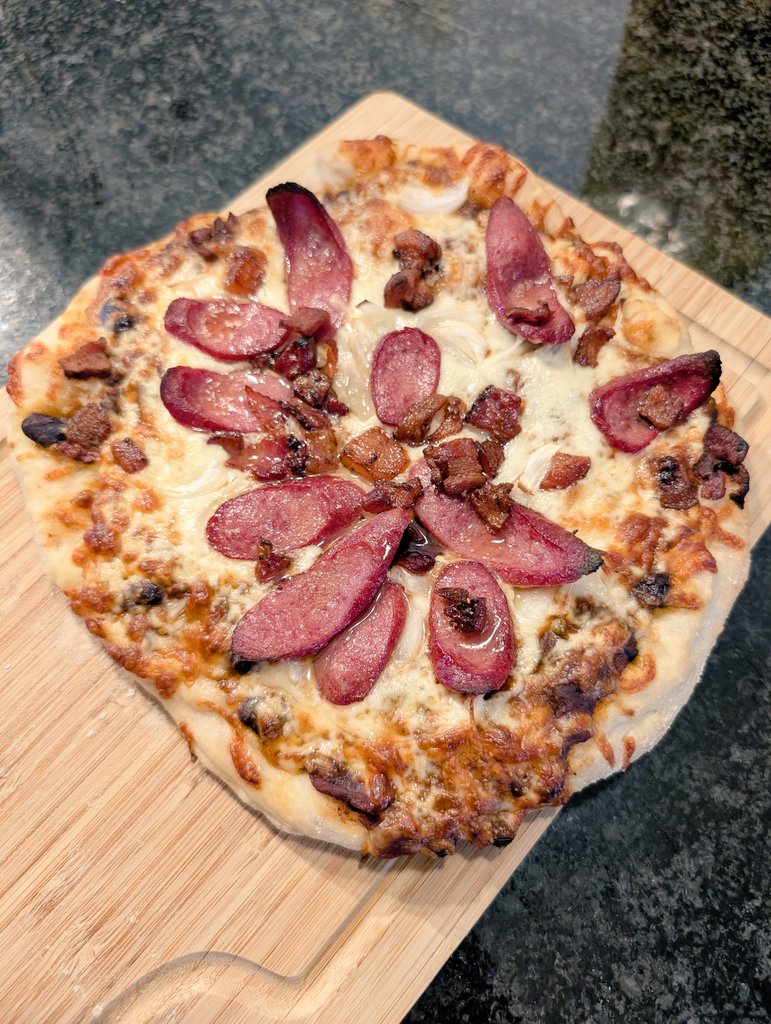 Ember Ushi tweet media