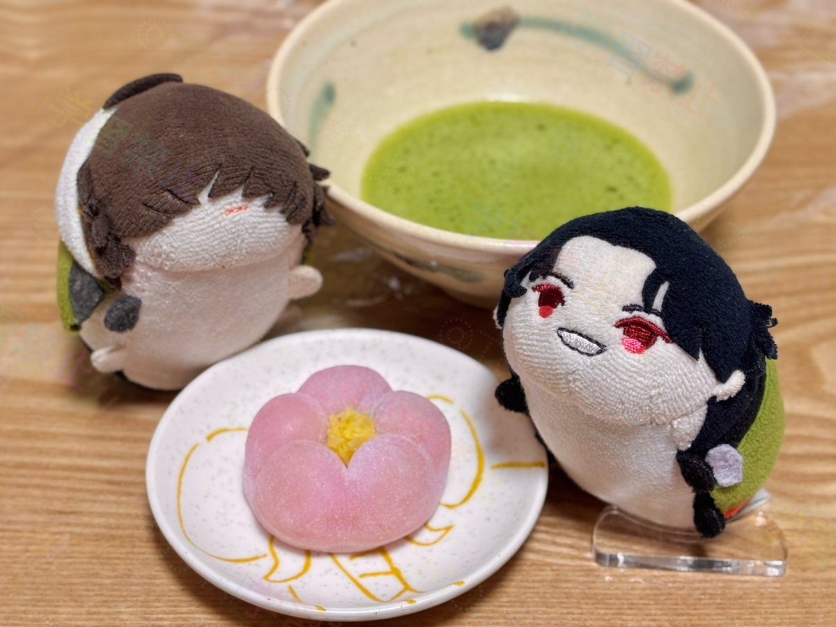 おやつだもっち！
お抹茶と和菓子🍡🍵

#金曜日だからおもち貼る 
#おもちもちもち金曜日