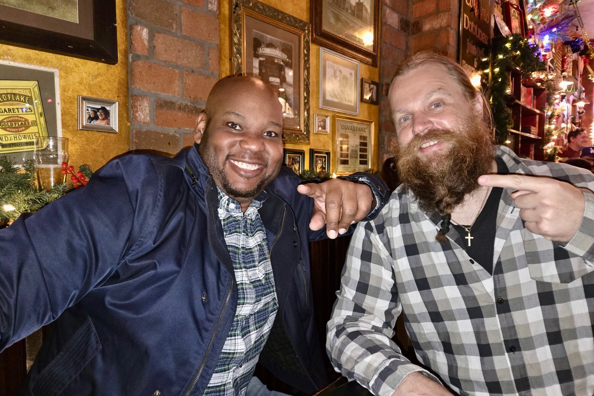 Reunited after over 10 years—caught up with my good friend Rodney in Long Beach, Los Angeles
Same energy, bigger laughs, zero awkwardness.
#LongBeachCA #ReunionVibes #LosAngeles #FriendshipGoals #GoodTimes #SoCalLife