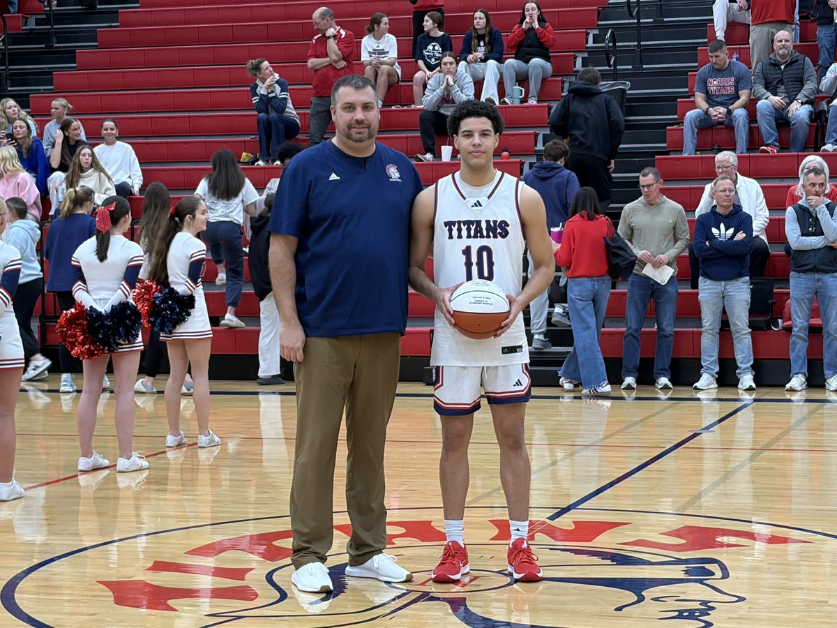 Tonight we honored senior <a href="/jrgarner5/">Chris Garner Jr.</a> on his all-time career scoring milestone in program history!

Coach Motz presented Junior with a commemorative basketball for his achievement!

An incredible four-year run for Junior!  We had a great seat to watch it unfold!

#TitanHoops ⚔️🏀