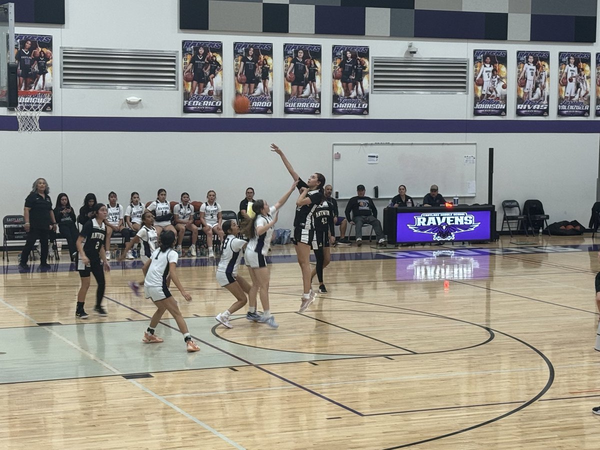 ๐๐๐ง๐๐ฒ ๐๐๐ง๐๐จ๐๐ค ๐ tweet media