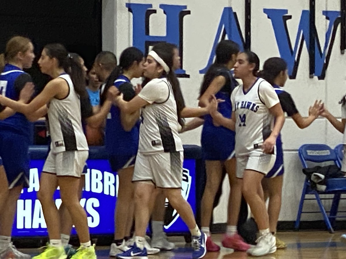 ๐๐๐ง๐๐ฒ ๐๐๐ง๐๐จ๐๐ค ๐ tweet media