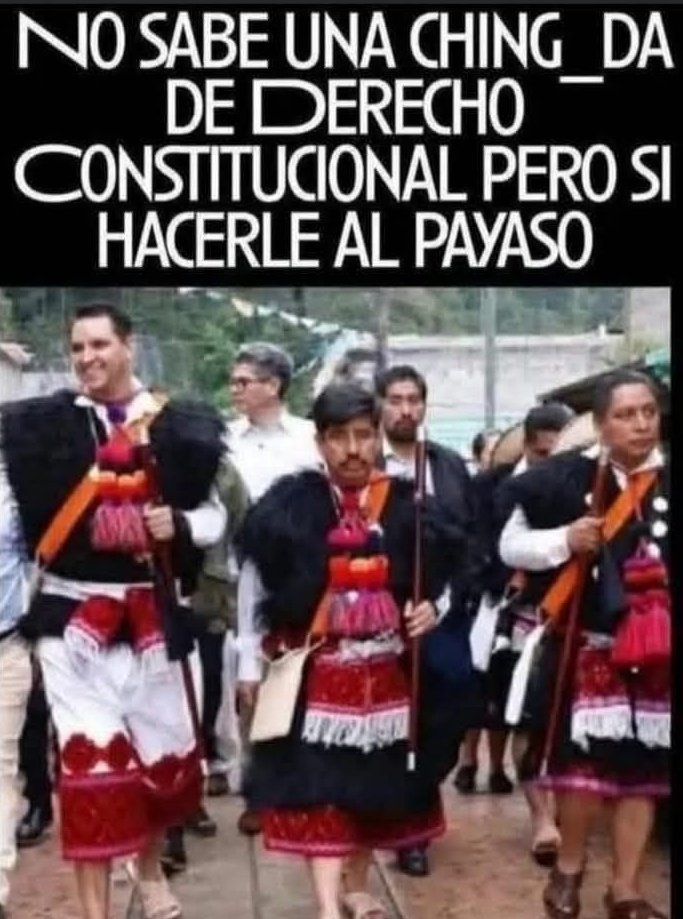 Guerrero_9999's tweet photo. Dale al pueblo pan y circo y un entretenerlos en cosas que no se centraran en lo importante. https://t.co/J9B0lWUaDY