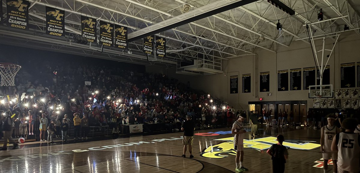 jchsboysbball's tweet photo. 57th DISTRICT CHAMPIONS!!!

JOHNSON CENTRAL 93
MARTIN COUNTY 78

@BraydenShep3 - 27 points, 6 rebounds
Austin Slone - 20 points, 11 rebounds, 7 assists
Ethan Cole - 16 points, 4 rebounds
Mason McKenzie - 13 points, 5 rebounds, 4 assists
Kyle Rose - 9 points, 11 rebounds
#GoEagles https://t.co/Ot1aYhScf6