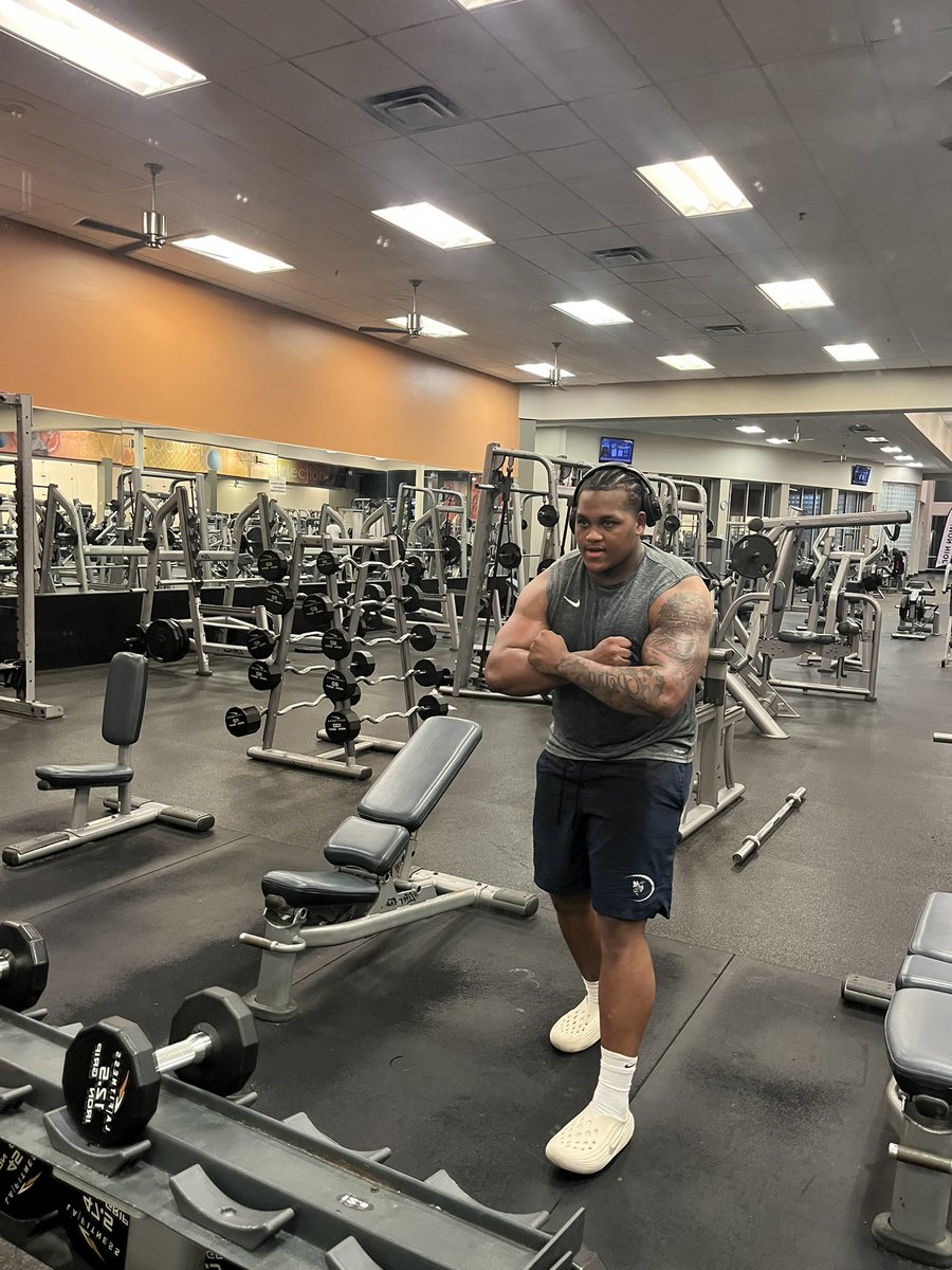 Kenny Fairley tweet media