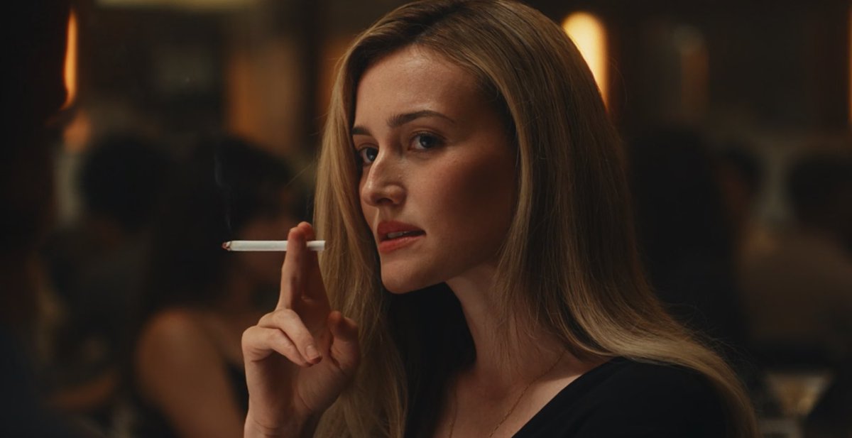 carolyn bessette kennedy smoking cigarettes Sarah Pidgeon deserves an Emmy nomination for #LoveStoryFX. She's fantastic  as Carolyn Bessette-Kennedy! Such a lovely performance so far & her fashion  is effortlessly stunning/classy