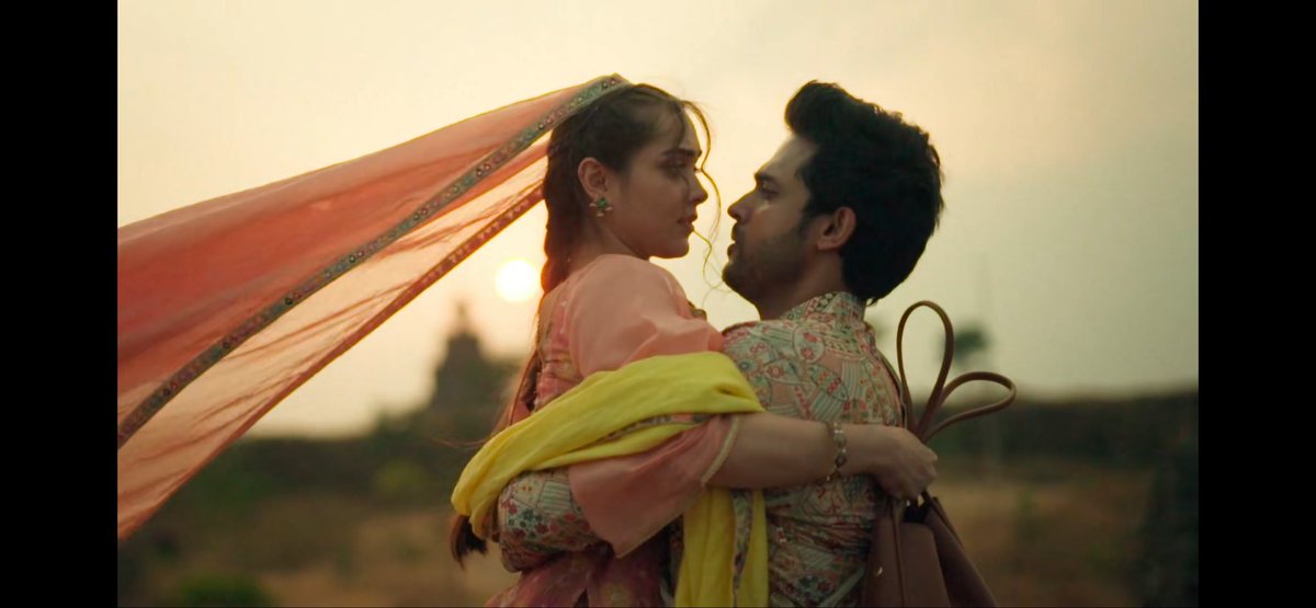 captionwala's tweet photo. Seher 27th Feb Captions:

- Janab khud hi teer chalaye aur fir khatre ki ghanti bajaye.
- Humne konsi inki gunda gardi cheen li hai.
- Purani yaadein bhooton se bhi jyada darwani hoti hai. https://t.co/jr4WS4E9wC