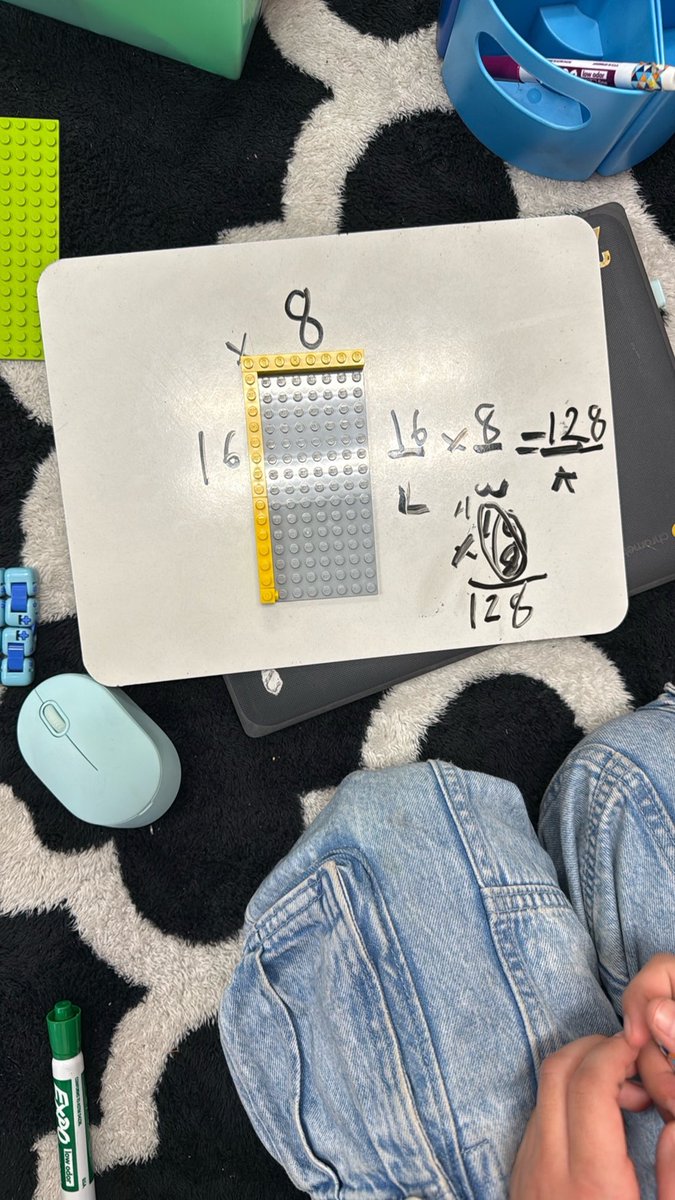 Vanessa Hannah tweet media