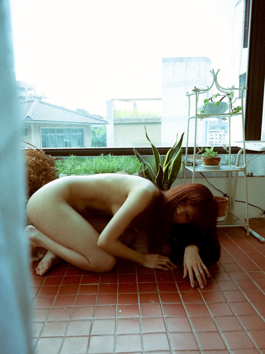 -

#FineArtPhotography
#ConceptualPhotography
#SurrealPhotography
#DarkArt
#VisualStorytelling
#ArtPhotography 
#BodyAsArt
#ArtisticNude
#FigurativeArt
#SelfPortraitArt