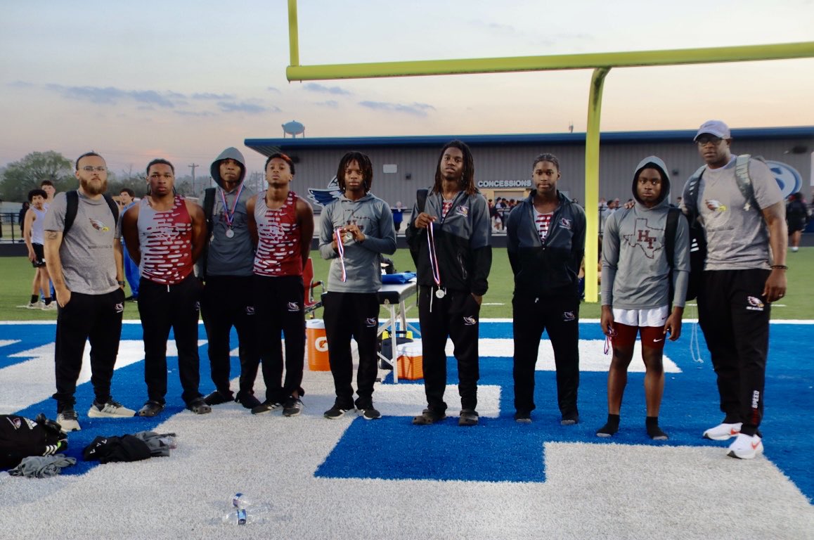 Hearne Eagle Track & Field tweet media