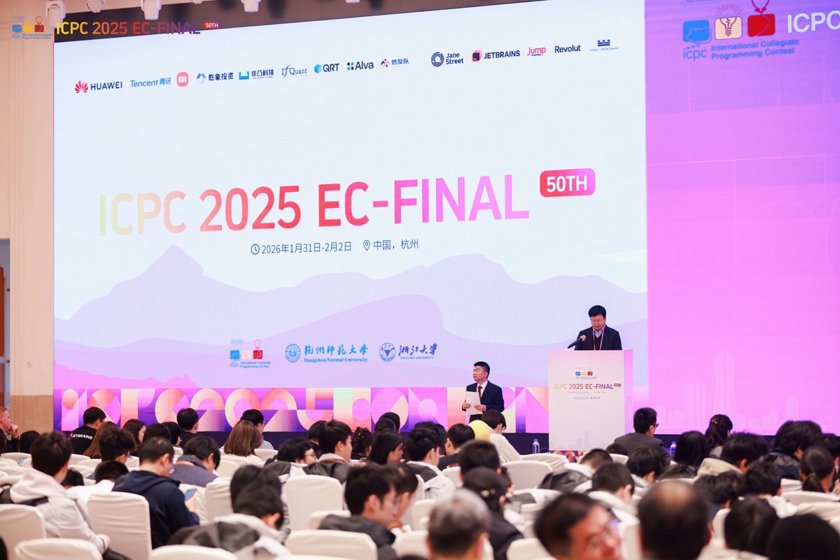 ICPCNews tweet media