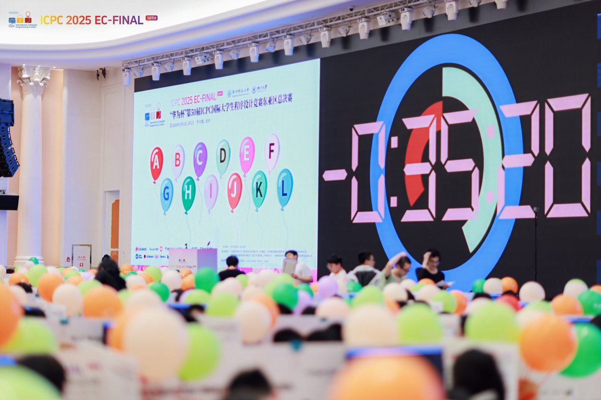 ICPCNews tweet media