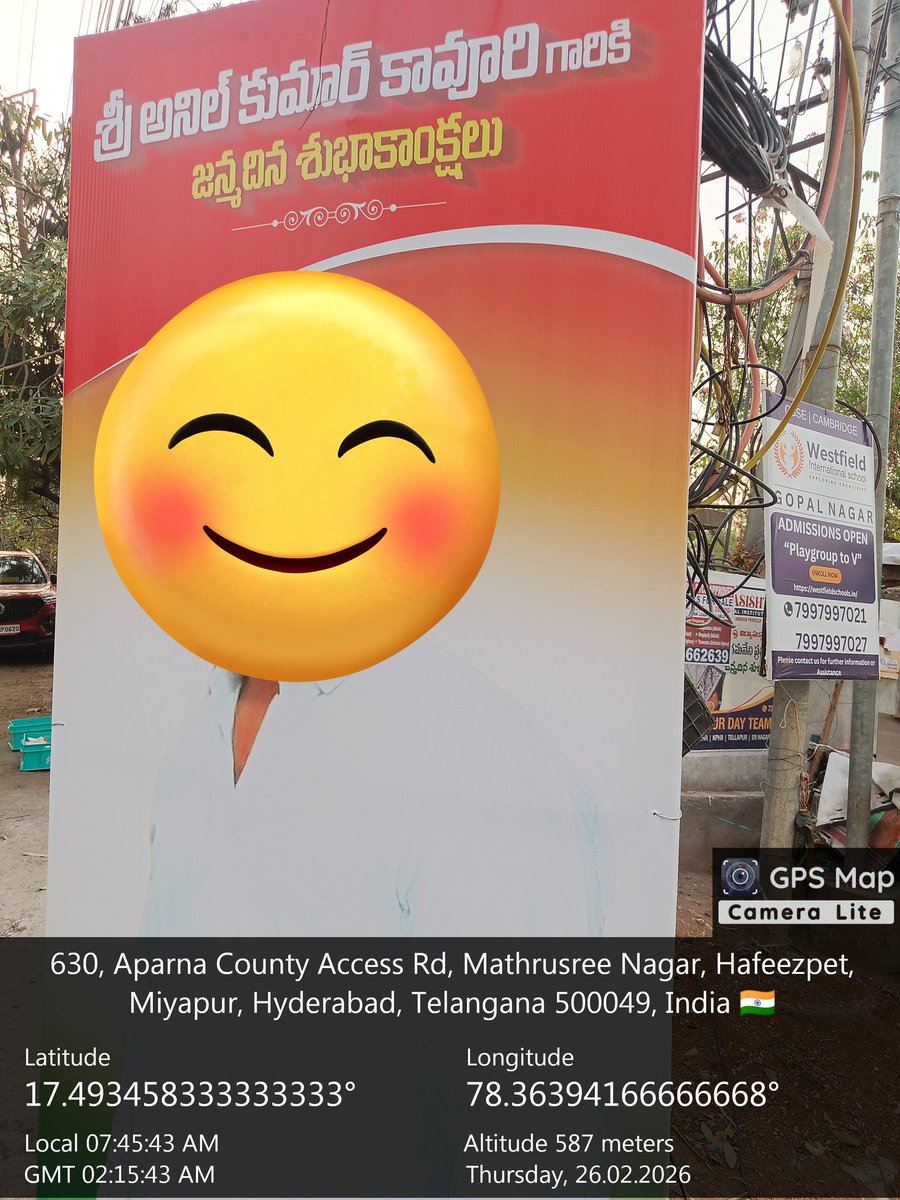 vinay_vangala's tweet photo. Dear @revanth_anumula @MC_Cyberabad tried reporting it in #MyCURE app as usual bug was there, personally called the DEE SWM to take action (penalties) for "dozens of illegal flexis" erected as usual no action! When can we see the change in ur leadership? 
@ZC_Kukatpally1 #flexi https://t.co/FVEYrap7LO