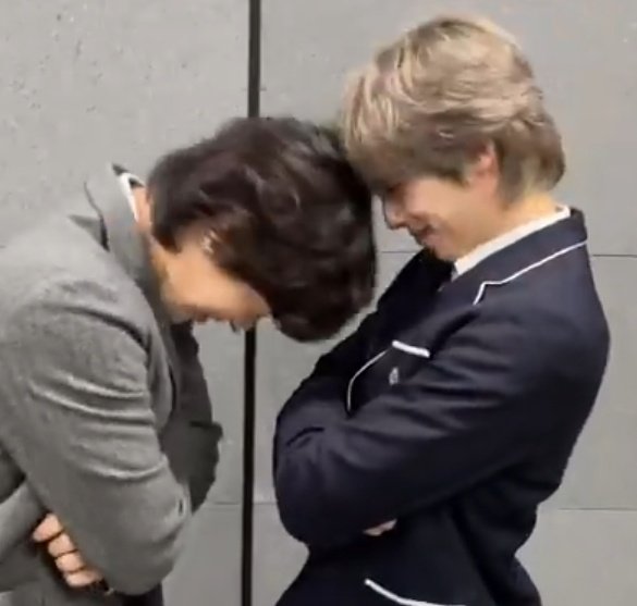 LUCU BANGET ANJIRRR JISEOK ITU KAKAK MINTA DI KECUPPP