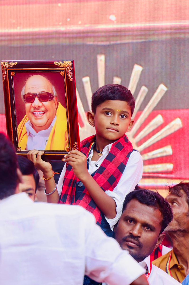 THIRUMOORTHI tweet media