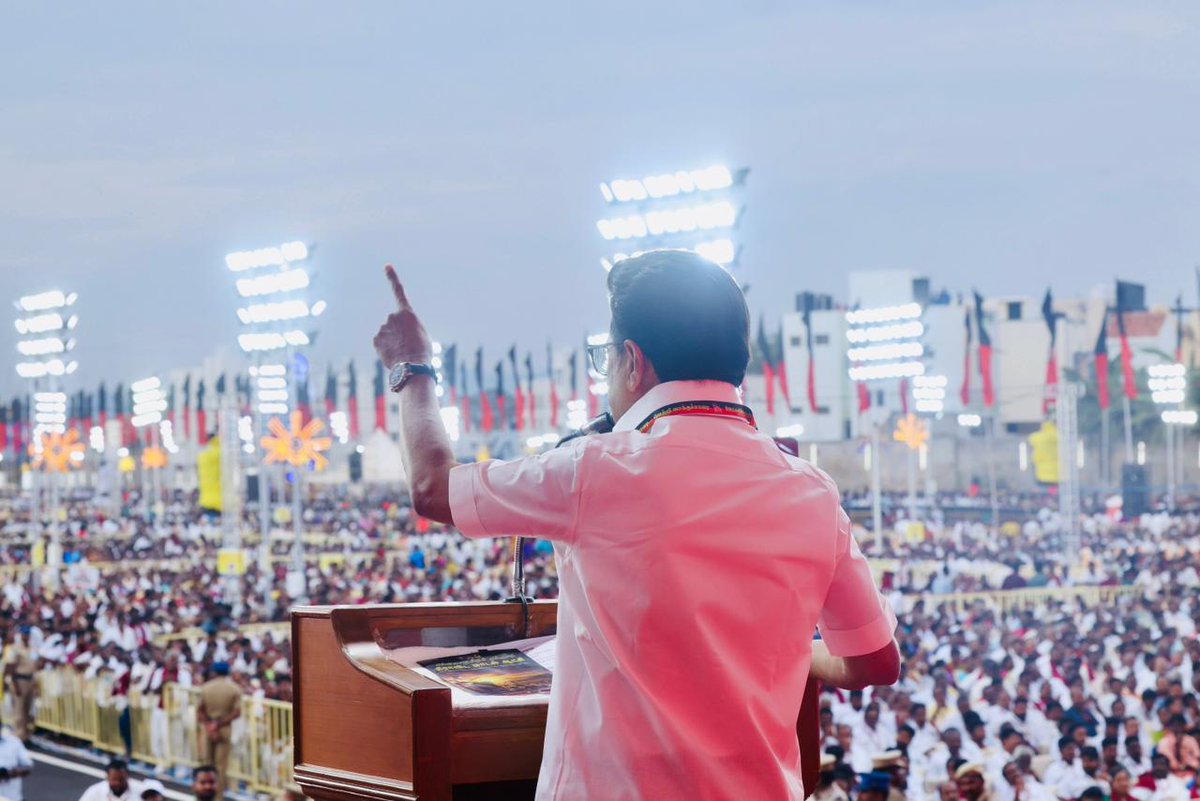 THIRUMOORTHI tweet media