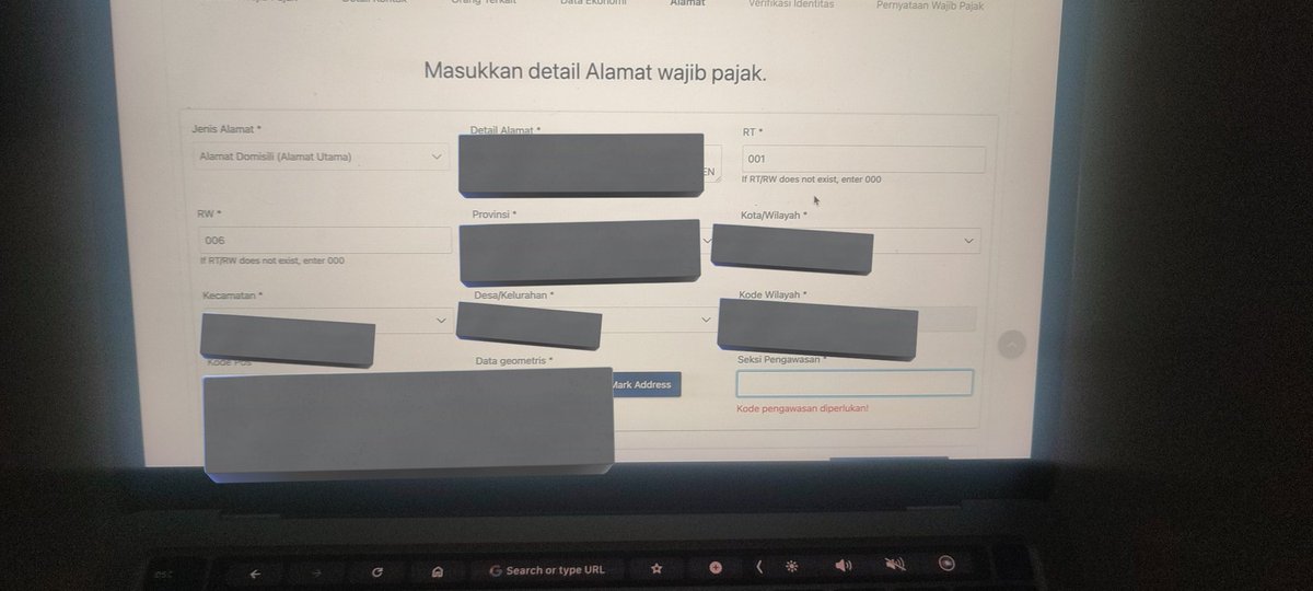 elleraasei's tweet photo. @kring_pajak kak seksi pengawasan ini isinya gmn ya? aku mau isi tp kok gabisa diklik ato ketik samsek ya? https://t.co/jDImSXNDCo